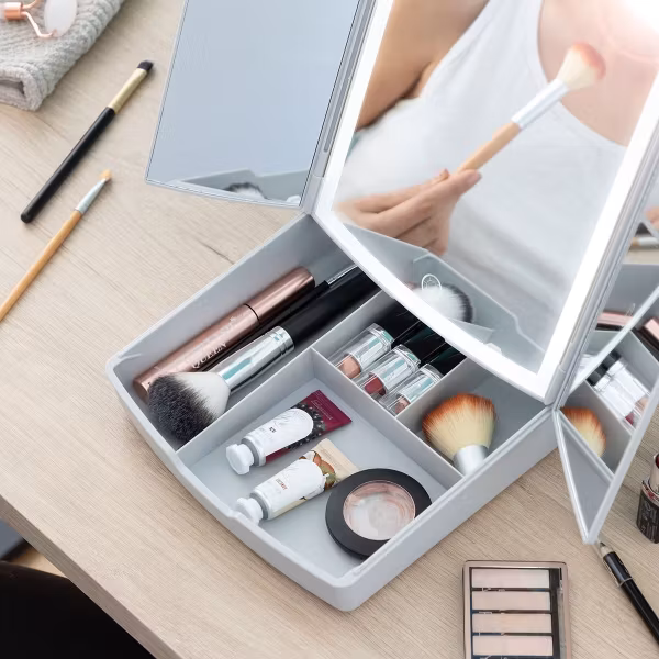 3-i-1 Fällbar LED-spegel med Sminkorganisator Panomir InnovaGoods – Funktion och Elegans i Ett