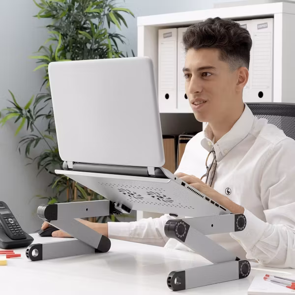 Omnible InnovaGoods Justerbart Laptop-bord – Flera Höjd- & Vinkelpositioner för Ergonomisk Arbetsplats