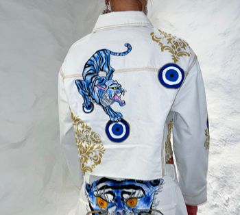 Eye Catcher Denim Jacket