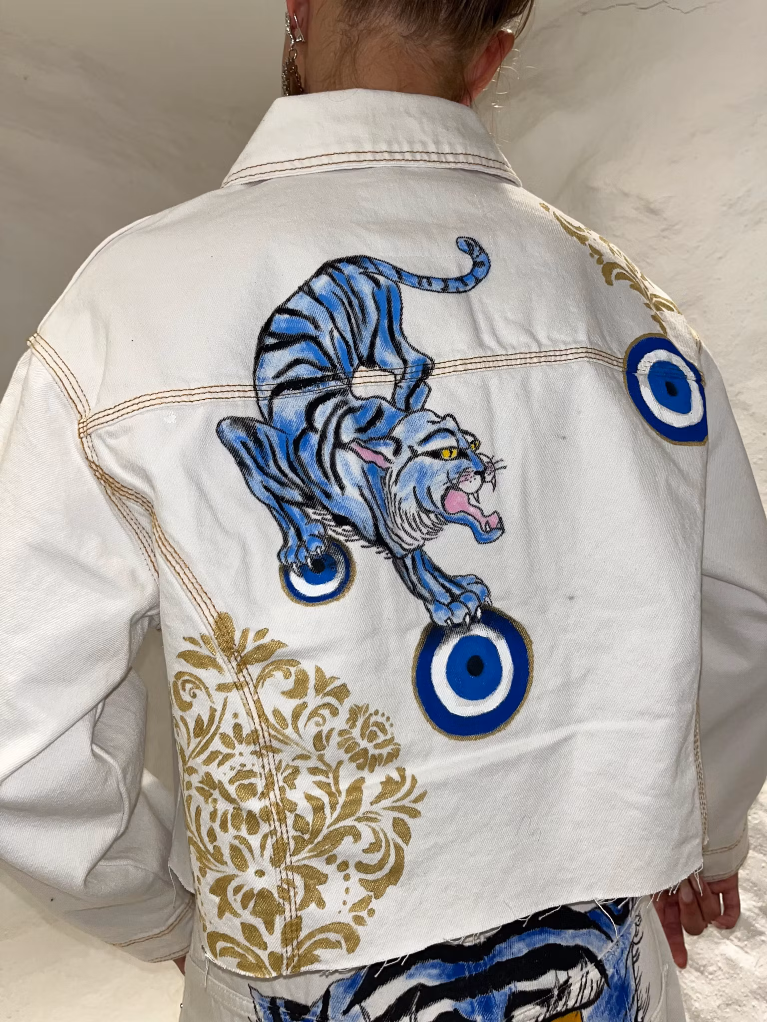Eye Catcher Denim Jacket