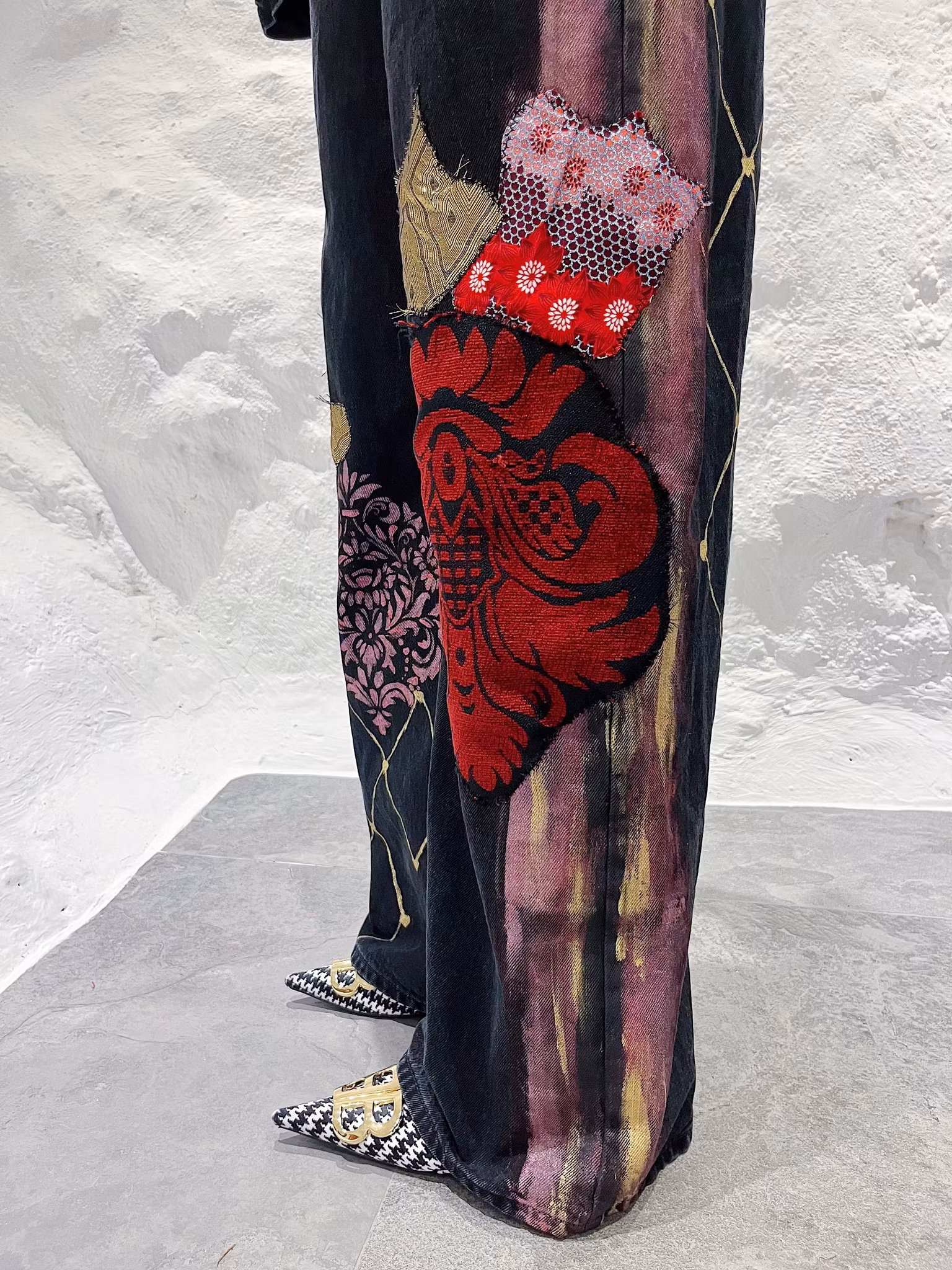 The Show Must Go On Jeans Black