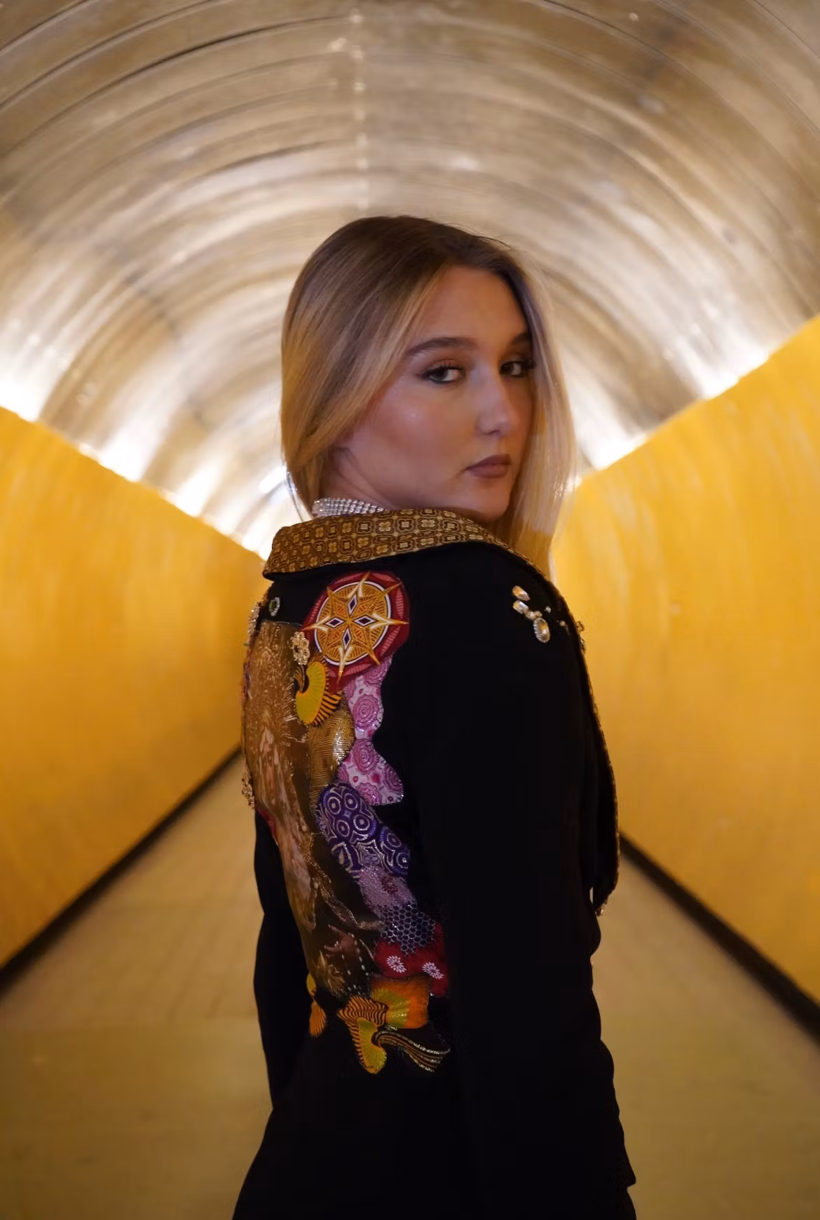 Neck & Wrist Don't Lie Blazer