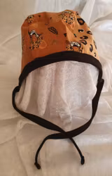 Hjälmmössa - Leopard/prickar