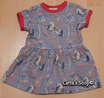 Bodyklänning med gunghästar – ekologisk jersey