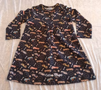 Klänning med Kuverthals – Bilmotiv "ekologisk"