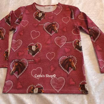 Långärmad hästtröja med hjärtan