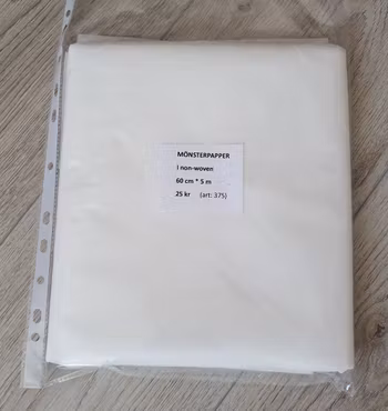 Mönsterpapper i non-woven