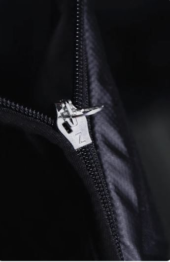 Narrow Zipper XL