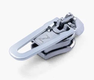Narrow Zipper M