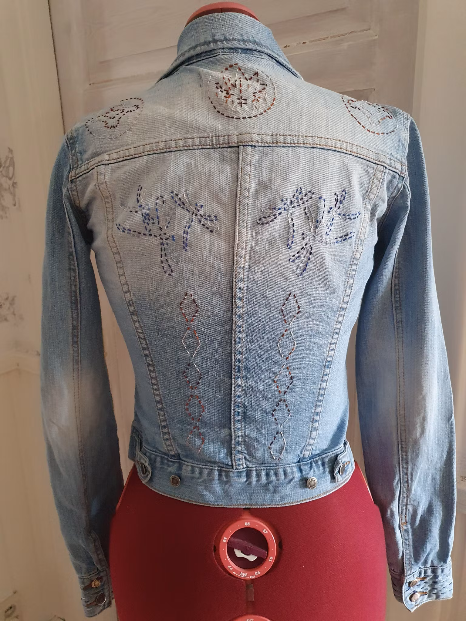 Handbroderad Sashiko Jeansjacka - Only Jeans, Storlek S