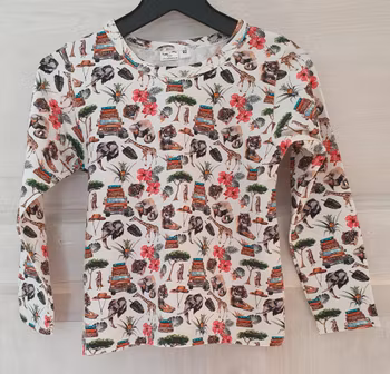 Barntröja Safari Djur – Ekologisk Bomull | Handgjord i Sverige