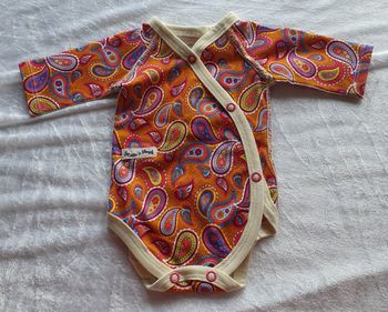 Ekologisk Babybody - Paisley