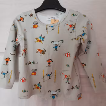 Tröja Pippi på cirkus "ekologisk"