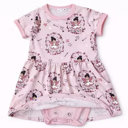 Bodyklänning med prinsessor – ekologisk jersey