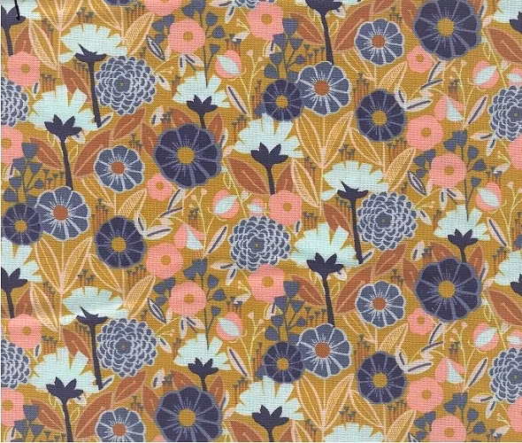 Emilie- Gul med blomster