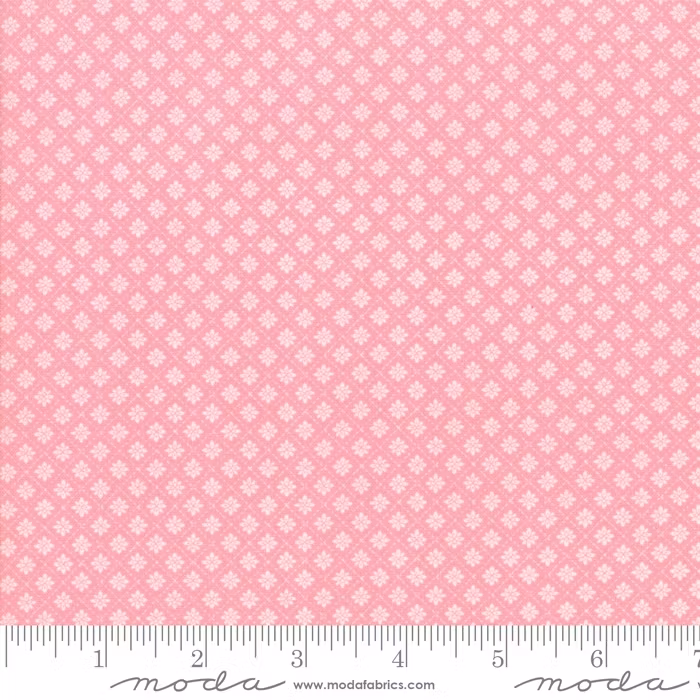 Finnegan Pink - rosa med hvite små blomster