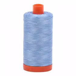 Aurifil - 3770/50 Stone Washed Denim - Flerfarget