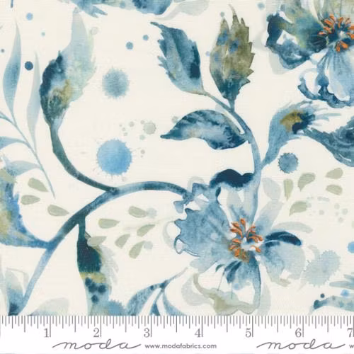 Desert Oasis Cloud River-hvit med blå blomster