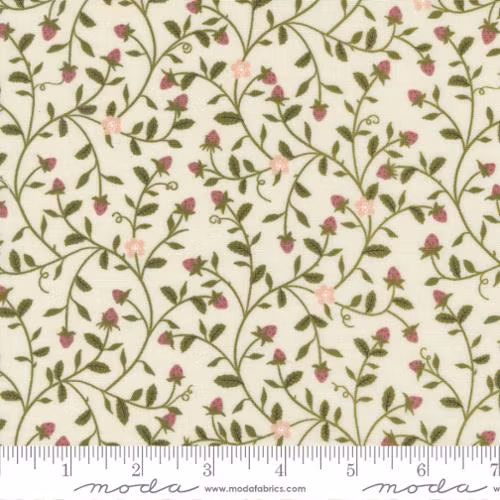 Evermore lace- hvit med bladrank og jordbær