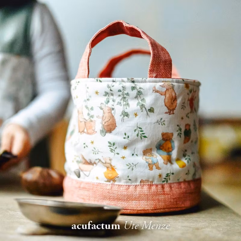 Acufactum- Dyrene i hagen