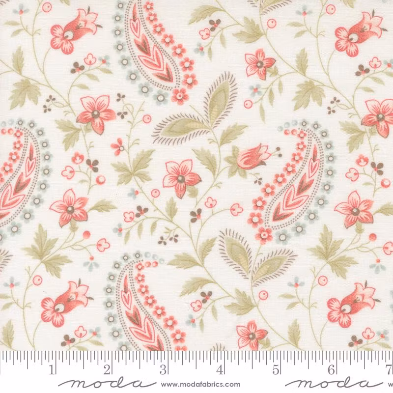 Moda-Muse hvit med blomster