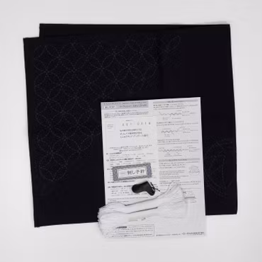 Sashiko Kit- spisebrikke med Temari and Shippo Tsunagi