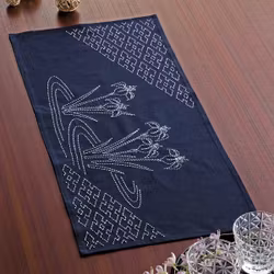 Sashiko Kit- spisebrikke med Ayame and Ido Waku