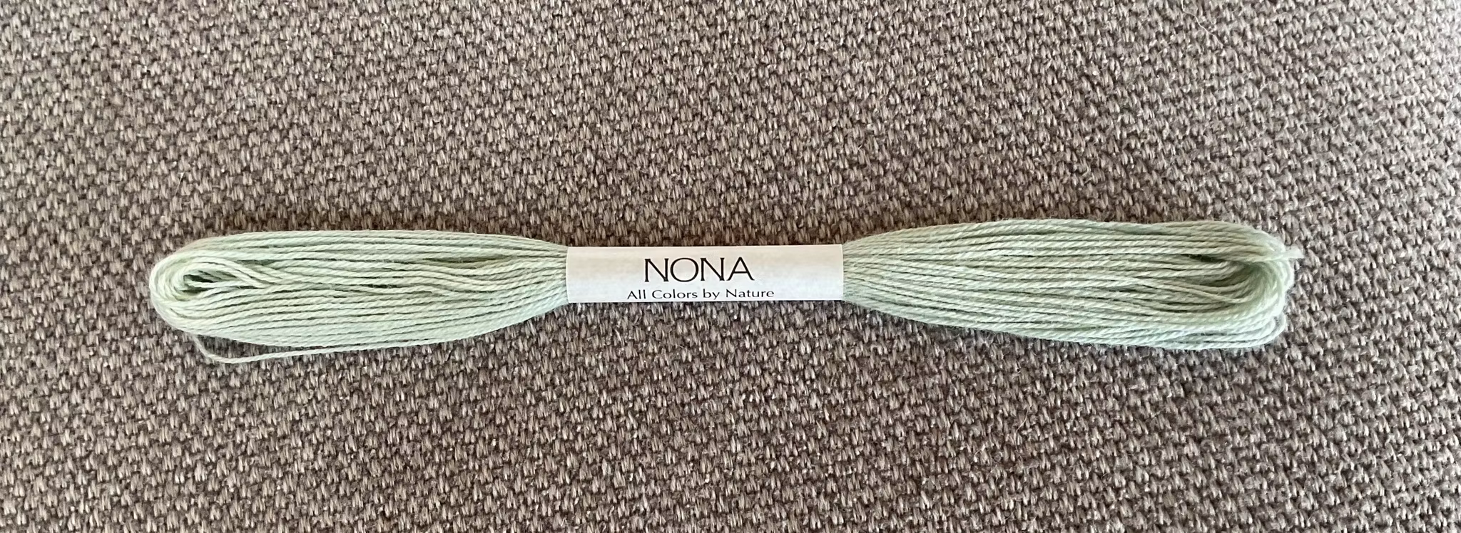 Nona-japansk håndfarget tråd - indigo/onion lys grønn
