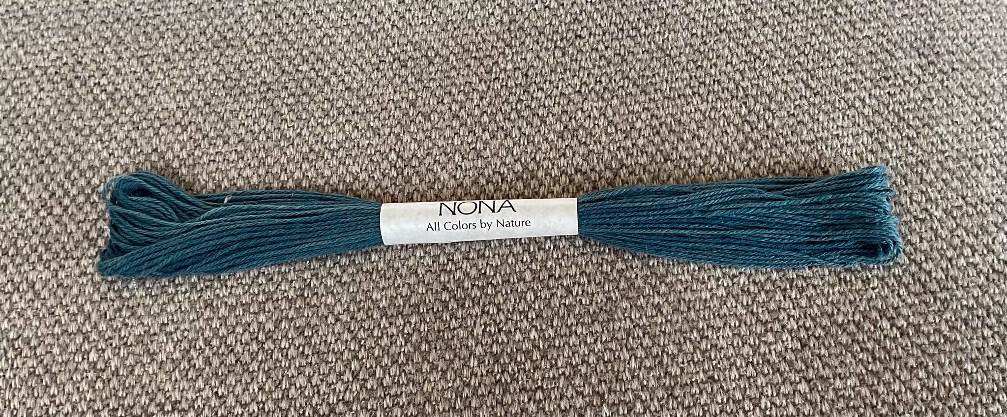 Nona-japansk håndfarget tråd - indigo/pagadoatree petrolium blå
