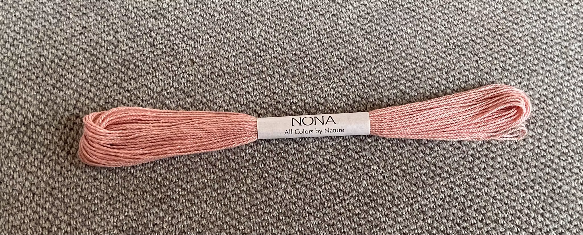 Nona-japansk håndfarget tråd - Indian Madder gammelrosa
