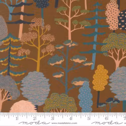 Feather and Forest Bloom Walnut brun med trær