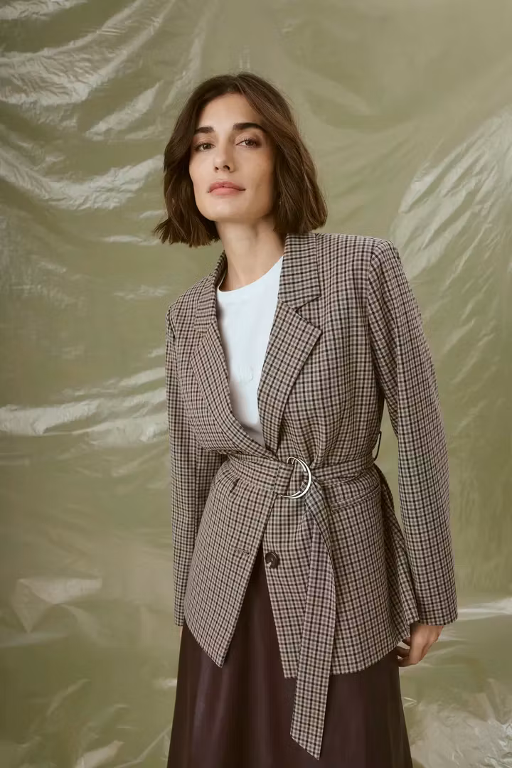 CUCHECKA BELT BLAZER