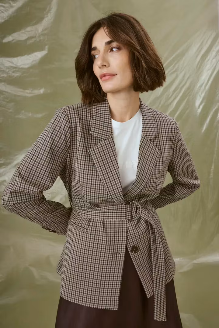 CUCHECKA BELT BLAZER