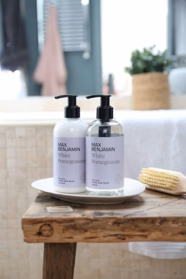 HAND & BODY WASH & LOTION GIFTSET WHITE POMEGRANATE