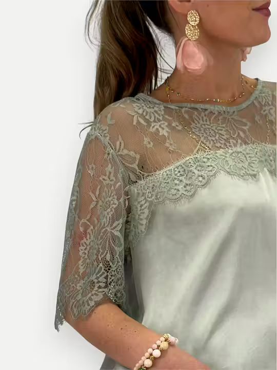 TOPP MED SPETSDETALJER