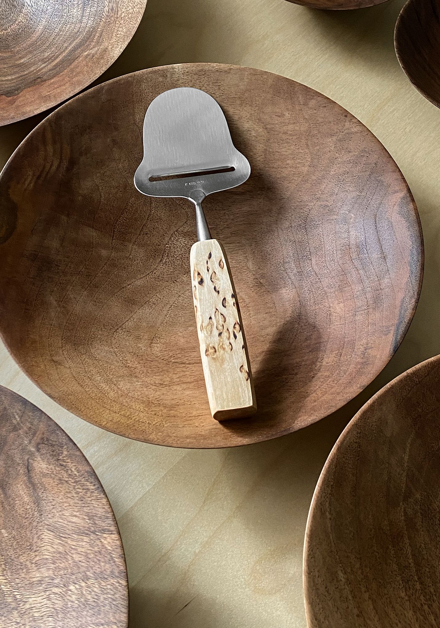 BONNI CHEESE SLICER