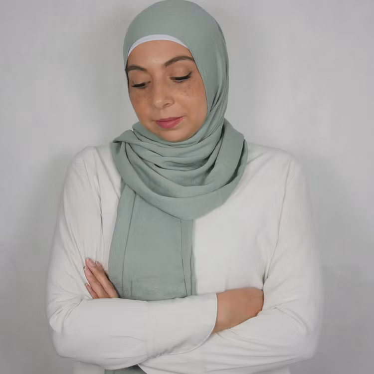 Mio jazz hijab. En blandning av mjukt tyg i färgen mint