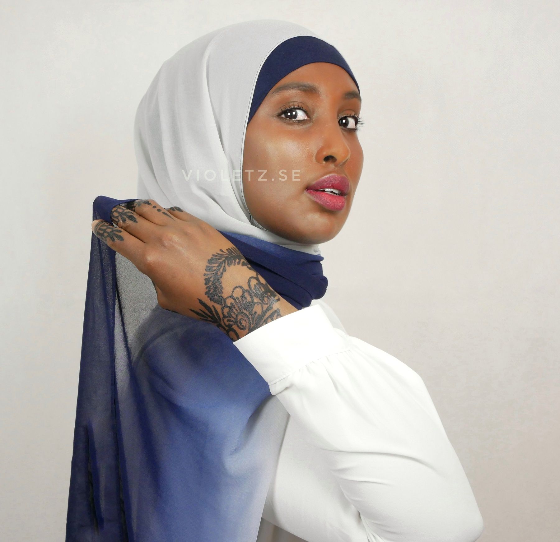 Instant Chiffong hijab med undersjal - ombré sky