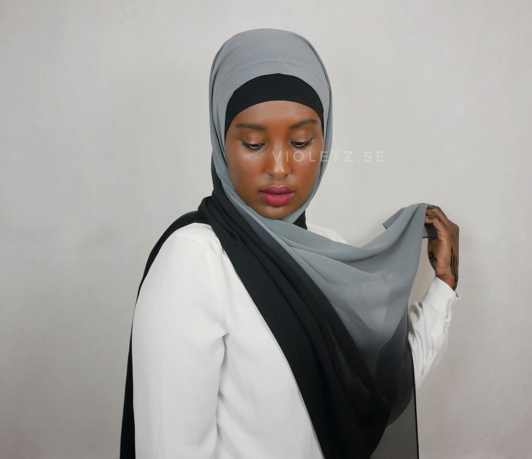 Instant Chiffong hijab med undersjal - ombré natt