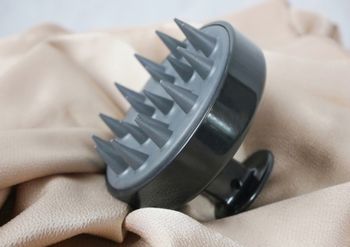 Scalp Brush - exfolierande borste för hårbotten