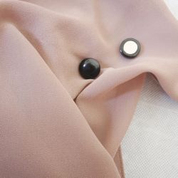 Hijab magnet - svart/glansig