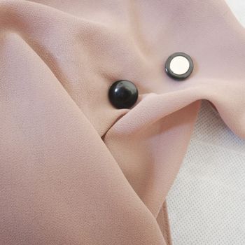 Hijab magnet - svart/glansig