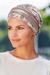 Livia Turban med band
