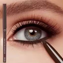 Waterproof Matte Eyeliner Pen – Snabbtorkande, Hållbar & Perfekt Precision