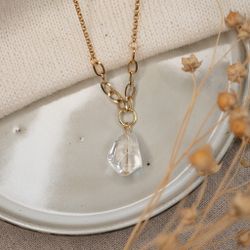 HALSBAND BERGKRISTALL