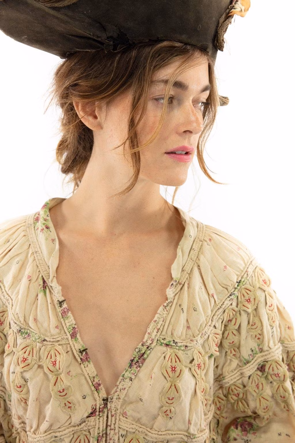 Linen Albertine Opera Coat