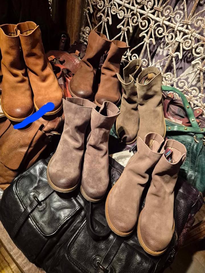 Mocka/skinn boots calvados