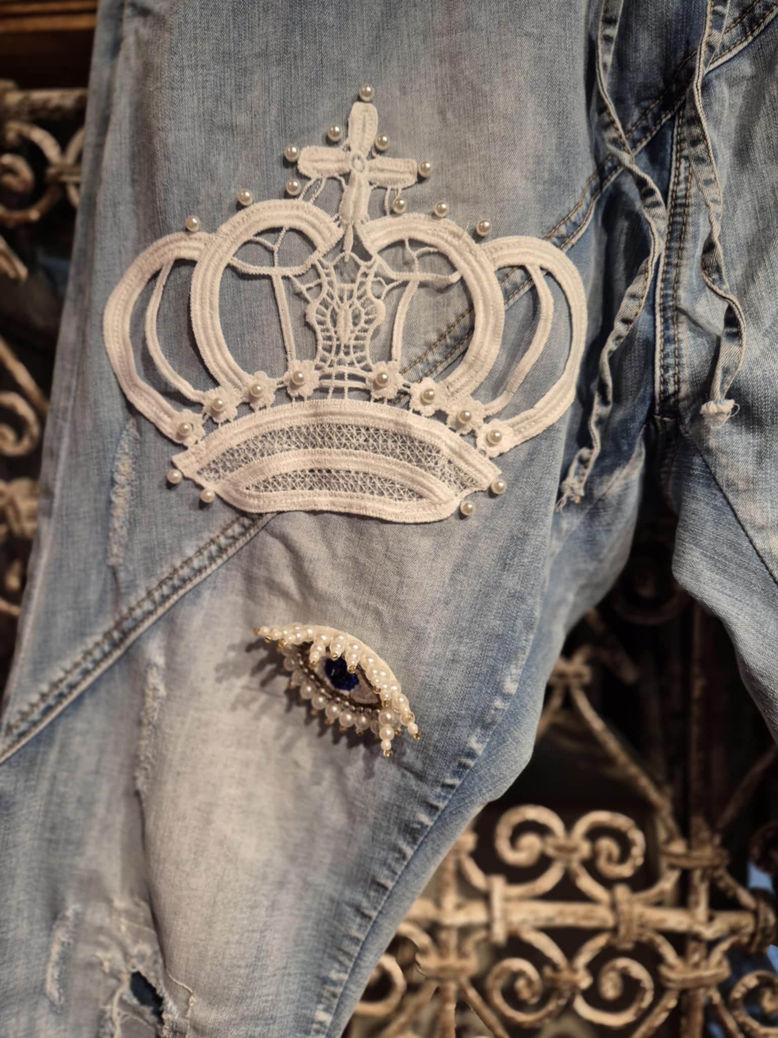 Jeans storlek M