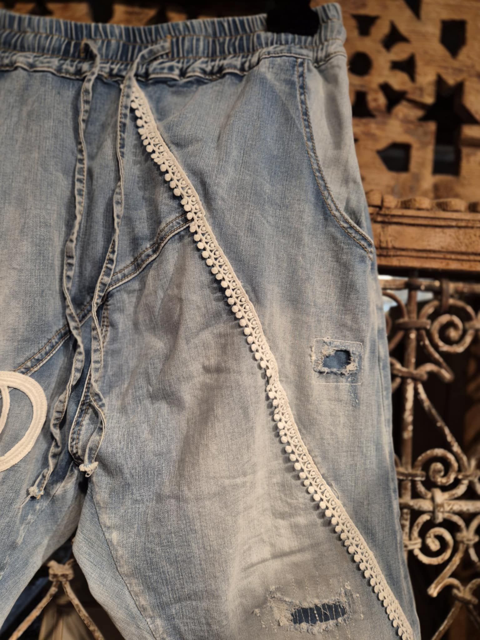 Jeans storlek M