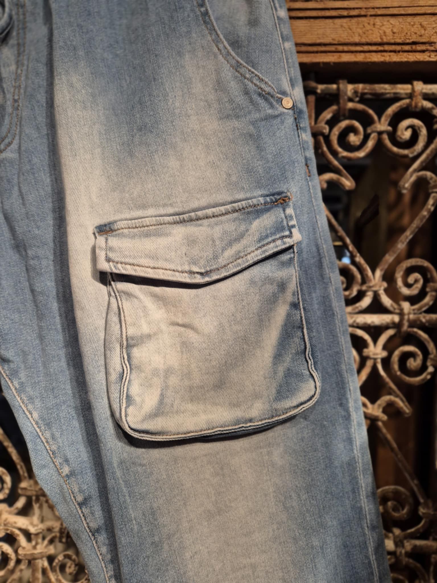 Jeans storlek L